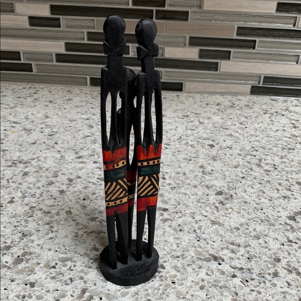 Black and Red Wooden Figurines - Picture 2 of 4